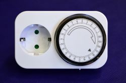 Dugaszolható kapcs.óra TKO-DN/STI375napi
GAO0765H