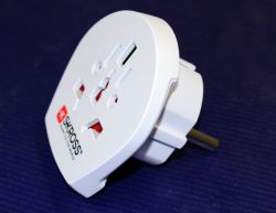 Univerzális utazóadapter 1.100100 Europe
World to Europe