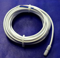 TR3100 RC programozható digitális
termosztát távirányítóval ( 1 zóna)