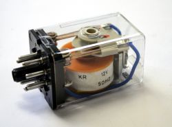KR 8 S 12 V vá. kisrelé